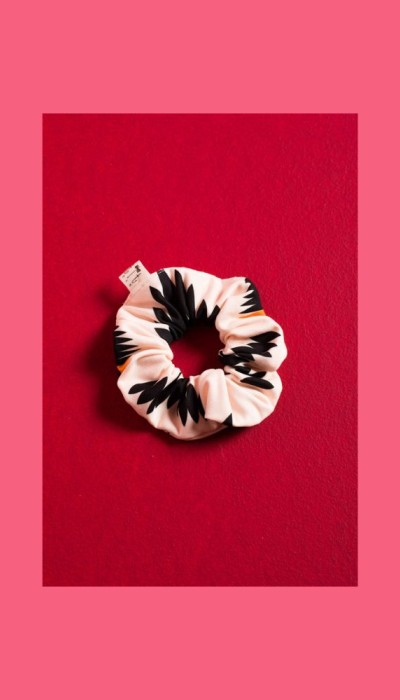 PetitBoutik Scrunchie σούρα μαλλιών Cream Aztek