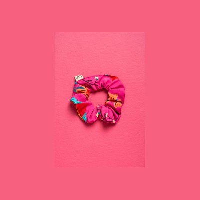 PetitBoutik Scrunchie σούρα μαλλιών Hot Pink Floral 