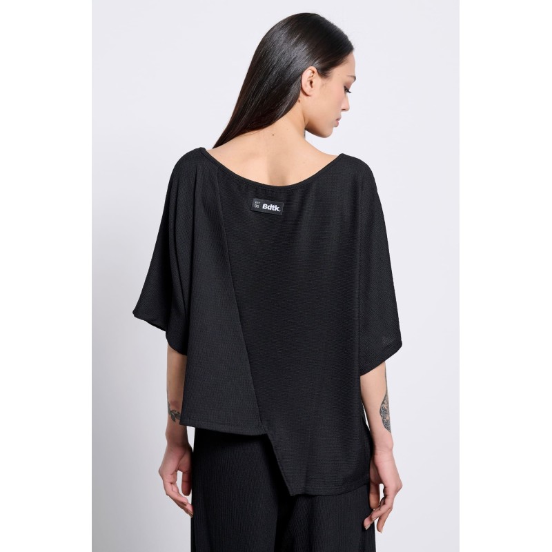 BodyTalk Γυναικεία μπλούζα κοντομάνικη loose "GOFRE" μαύρη BodyTalk Γυναικεία μπλούζα κοντομάνικη loose "GOFRE" μαύρη