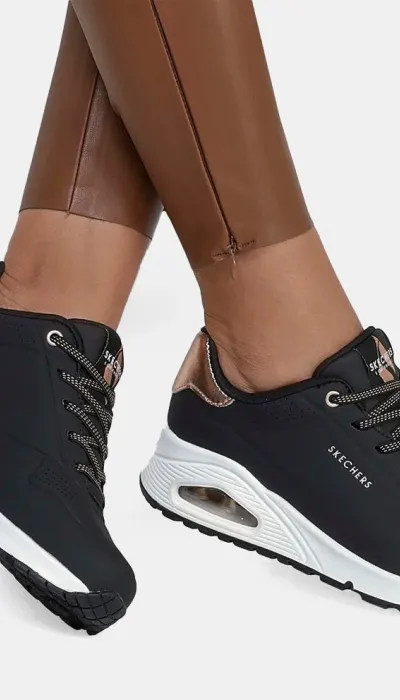 Skechers Γυναικεία sneakers Shimmer Away Μαύρα