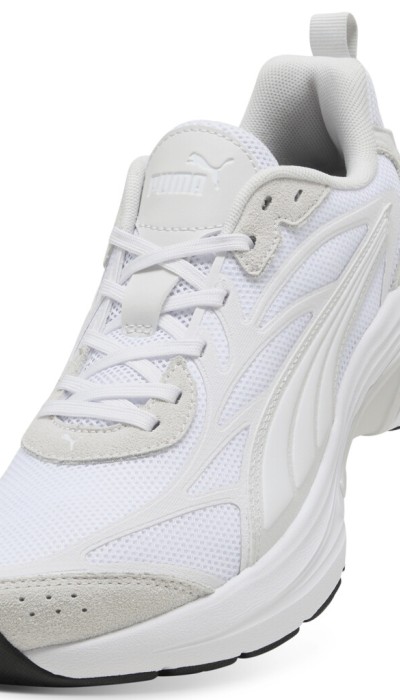 Puma Γυναικεία αθλητικά παπούτσια Escalate Softride άσπρα