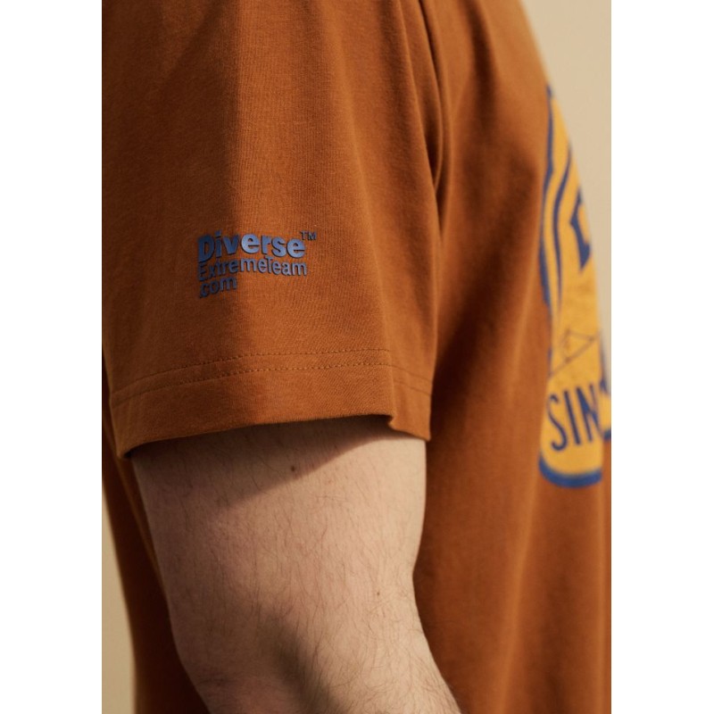 Diverse Dakar Ανδρικό Συλλεκτικό T-Shirt Κάμελ Diverse Dakar Ανδρικό Συλλεκτικό T-Shirt Κάμελ
