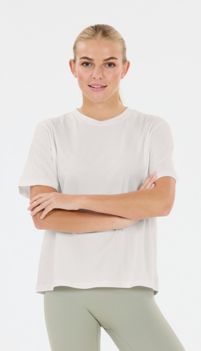 Athlecia Γυναικεία oversized κοντομάνικη μπλούζα Lexy άσπρη