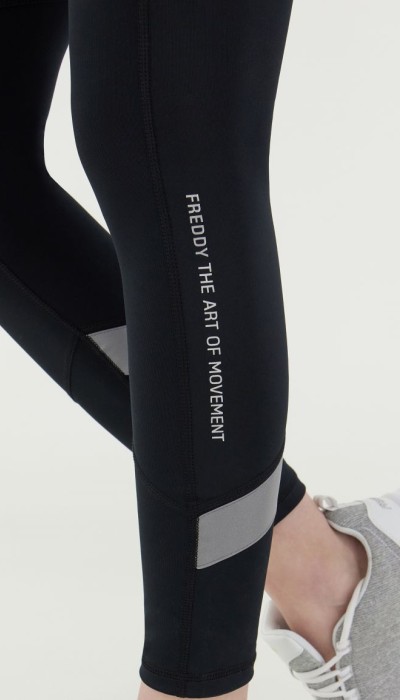 Freddy Breathable super high waist SuperFit leggings with a micro pocket SF1SHF211