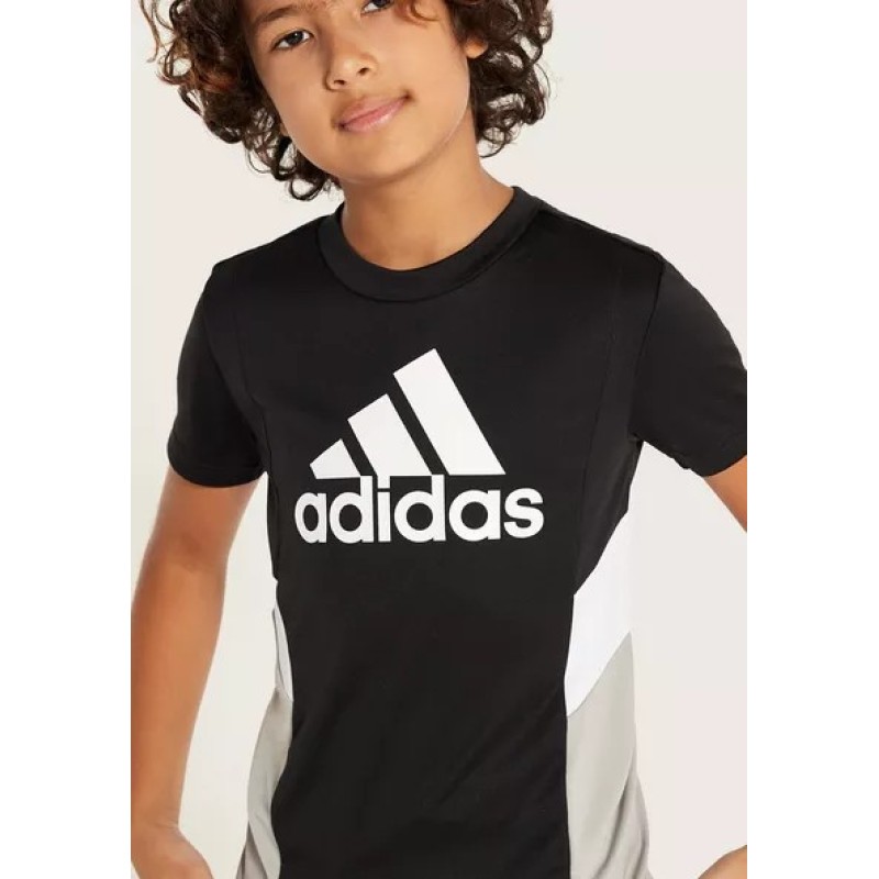 Adidas Designed to move T-shirt Adidas Designed to move T-shirt