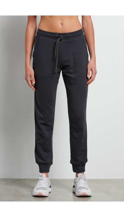 BodyTalk Women’s ‘PANTS ON’ jogger sweatpants 1222-909500
