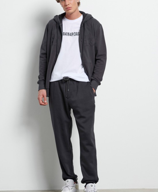 BodyTalk Men’s ‘PANTS ON’ jogger sweatpants