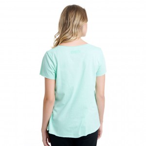 BodyTalk Women s V-neck T-shirt 1201-901628